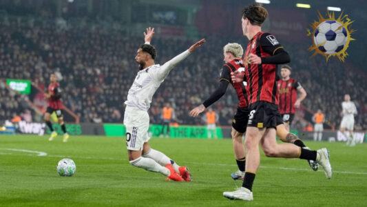 احتفال لاعبي مانشستر يونايتد وبورنموث بالأهداف في الدوري الإنجليزي الممتاز 2026